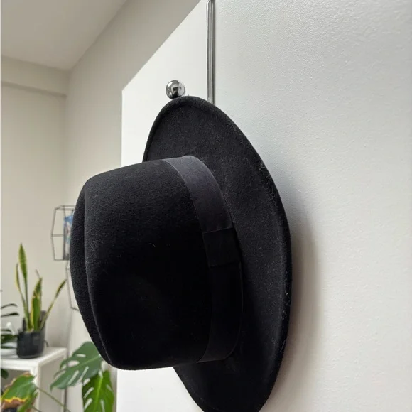Stylish Black Fedora Hat - Picture 4 of 6